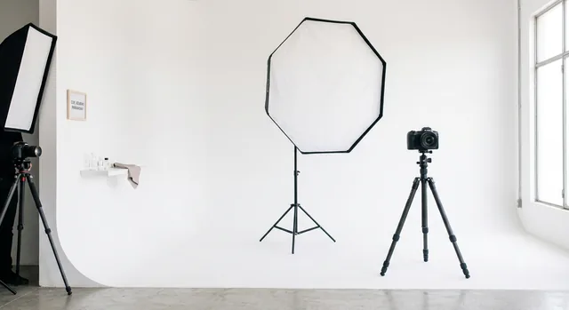 Estudio de fotografía con luces preparadas